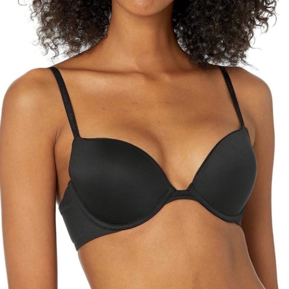 Calvin Klein Womens Black Push Up Plunge Bra 34D
